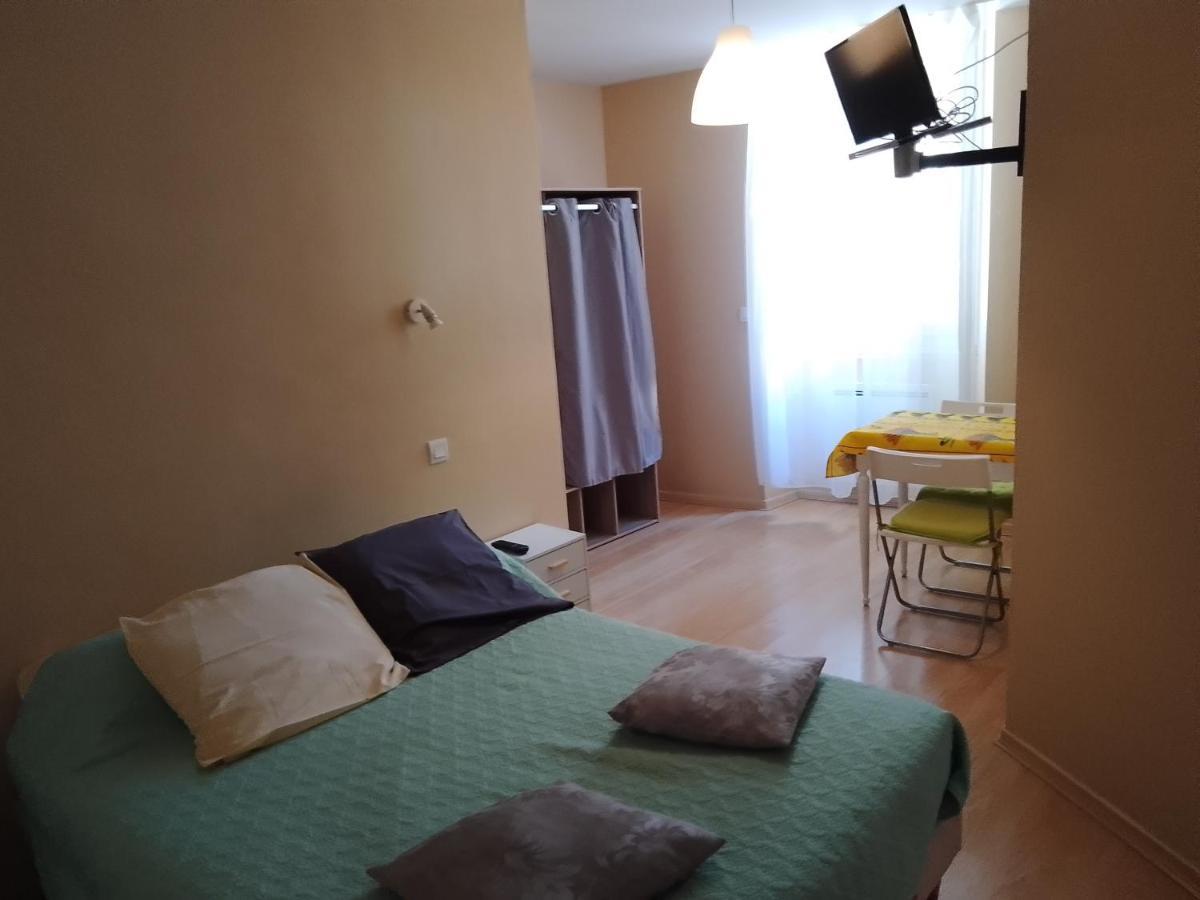 Le Moderne Veynes - Location D'Appartements A La Nuitee Luaran gambar