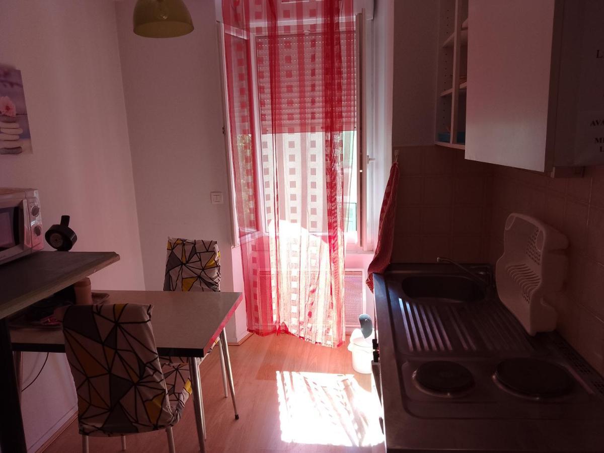 Le Moderne Veynes - Location D'Appartements A La Nuitee Luaran gambar